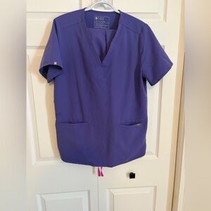 Figs Zamora High waisted scrub set (Top Lg. and bottoms LT)